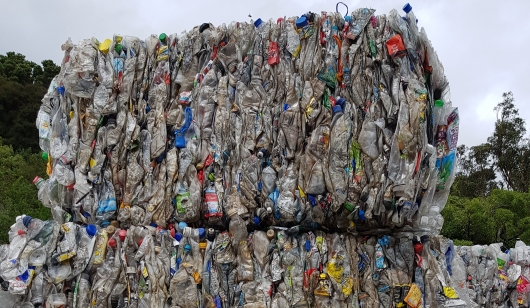 An Assessment of Materials Collected for Recycling at Kerbside New Zealand and Australia